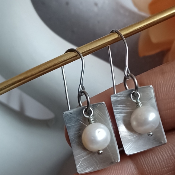 Geometric Earrings with Dangling Pearl - Picture 13 of 14